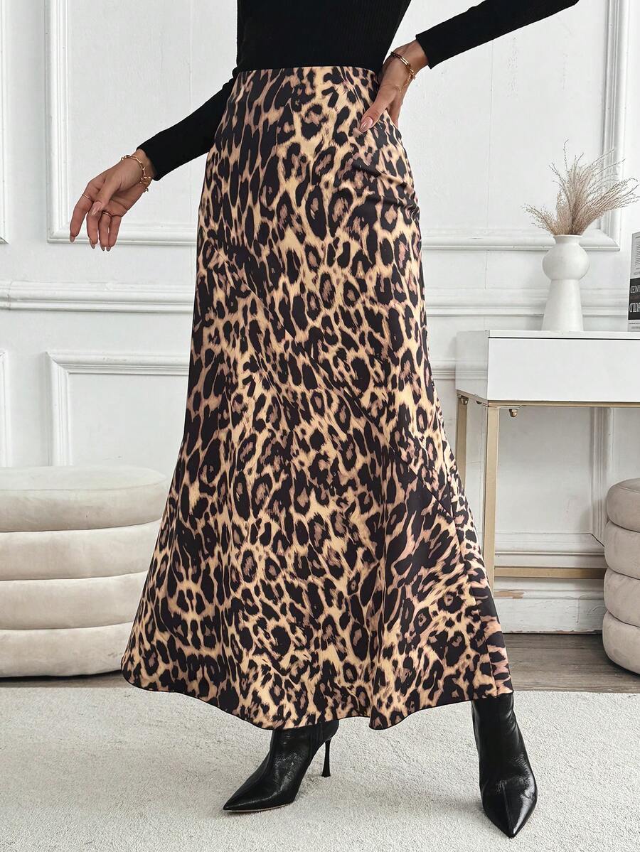Elegantna maksi suknja sa leopard printom i visokim strukom