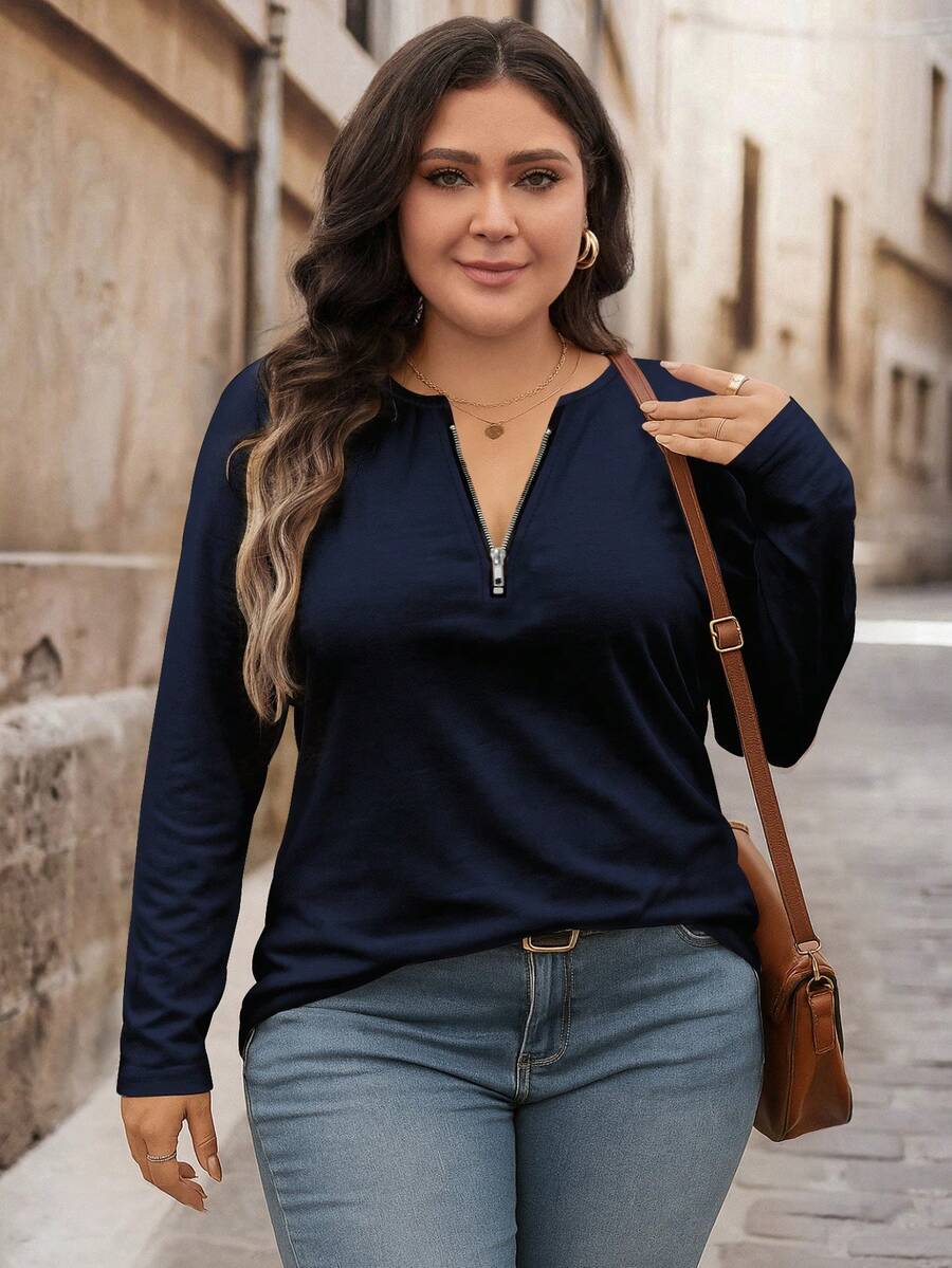 Bluza plus size, širokog kroja, sa polu-ziperom, okruglim izrezom i dugim rukavima