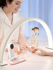 1pc LED Crescent Lamp, USB Powered, Portable, Suitable For Manicure, Eyelash Extension, Tattoo Lighting, Fashion Design, Manicure Lighting, Modern Desk Lamp Gift