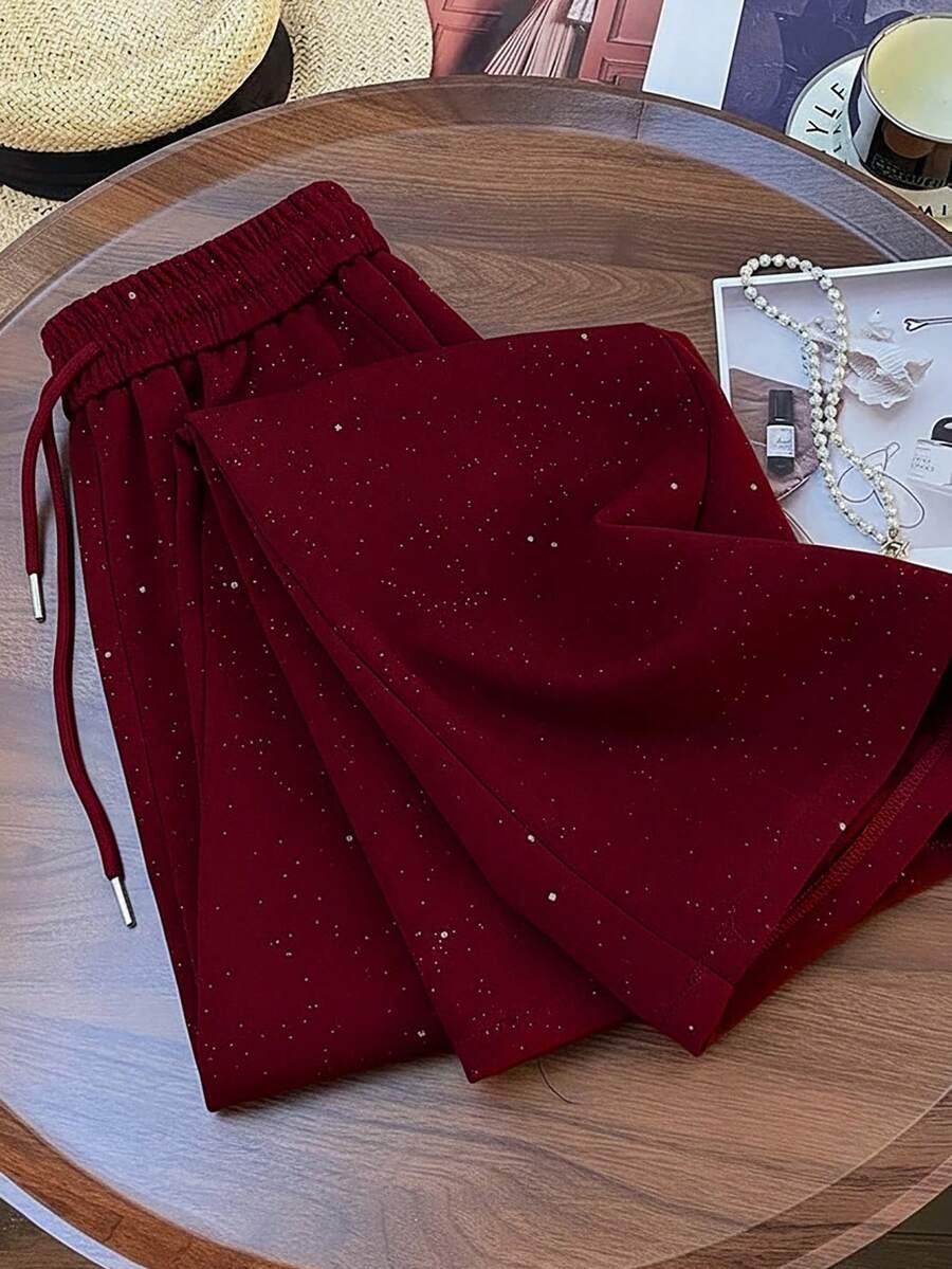 Ležerne široke pantalone ravnih nogavica sa elastičnim strukom, dezen zvezdanog neba