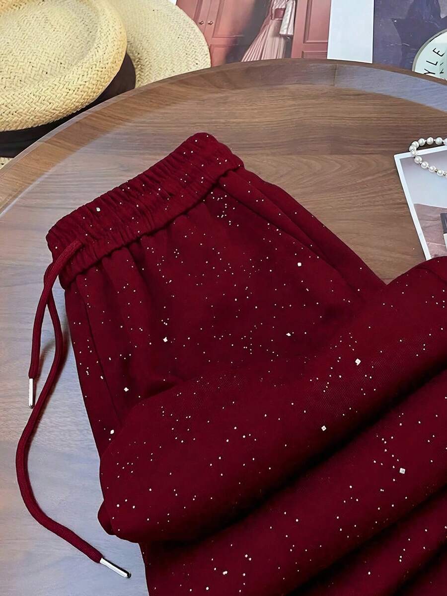Ležerne široke pantalone ravnih nogavica sa elastičnim strukom, dezen zvezdanog neba