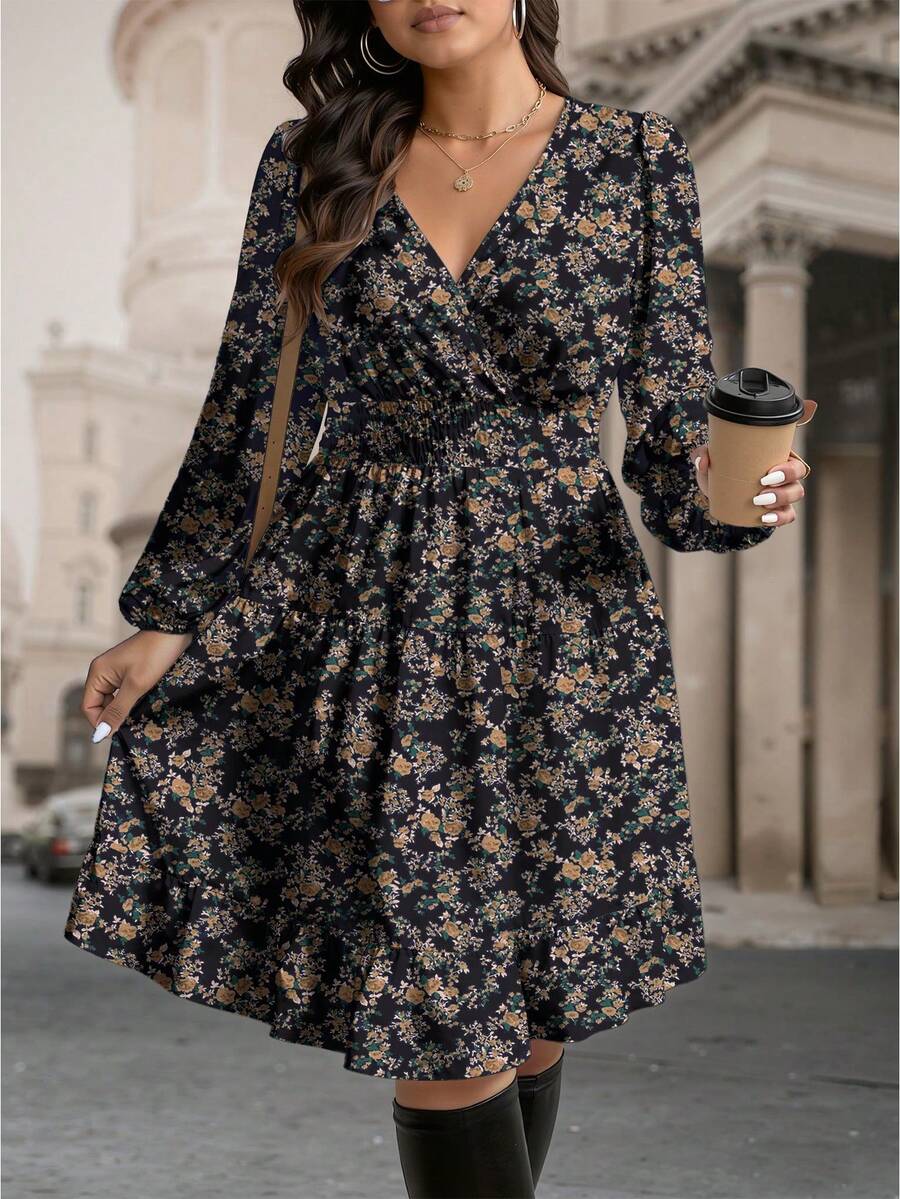 Ležerna haljina za žene plus size sa cvetnim printom, V-izrezom i lantern rukavima