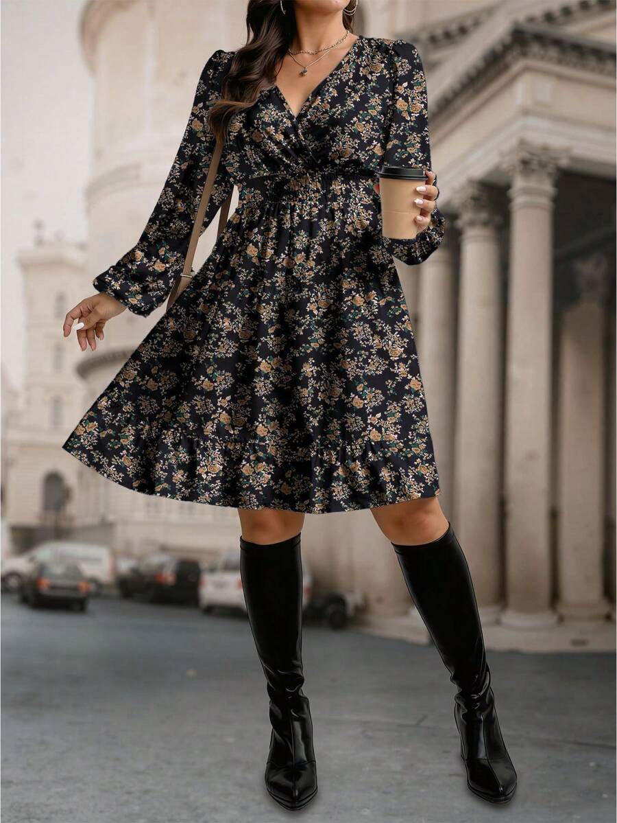 Ležerna haljina za žene plus size sa cvetnim printom, V-izrezom i lantern rukavima