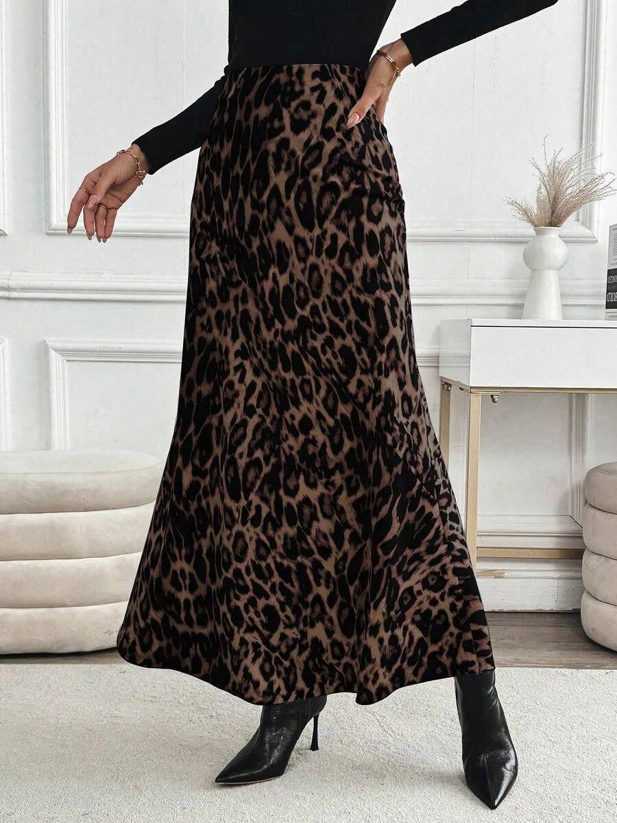 Elegantna maksi suknja sa leopard printom i visokim strukom