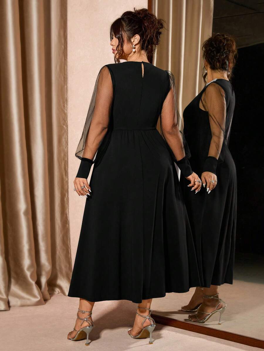 Elegantna ženska haljina A-kroja plus size sa perlama i mrežicom