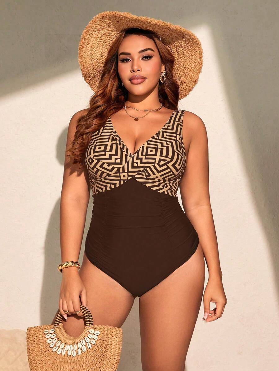 Jednodelni kupaći kostim za žene plus size sa geometrijskim printom i nabranim detaljima