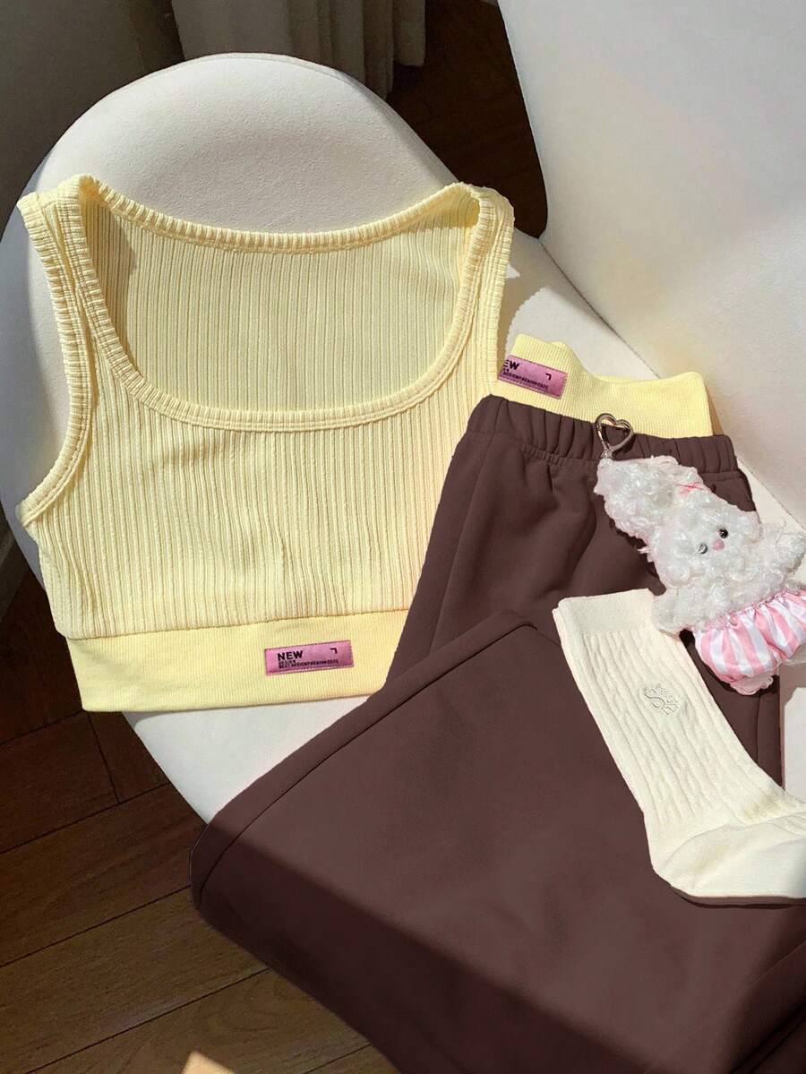 2kom/Set Ženska majica sa printom i kontrastne boje pantalone