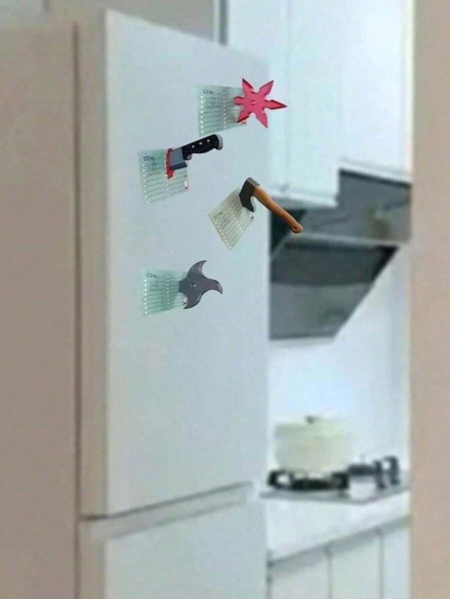 Smešan magnet za frižider u obliku noža, 3D zanimljiv magnet za frižider u obliku sekire