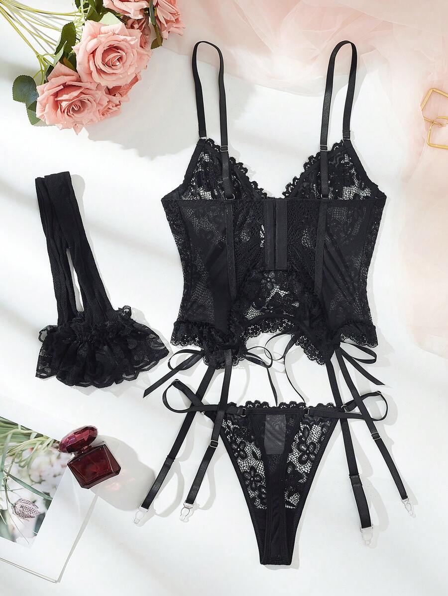 Romantični ženski seksi donji veš set od čipke, 3 komada