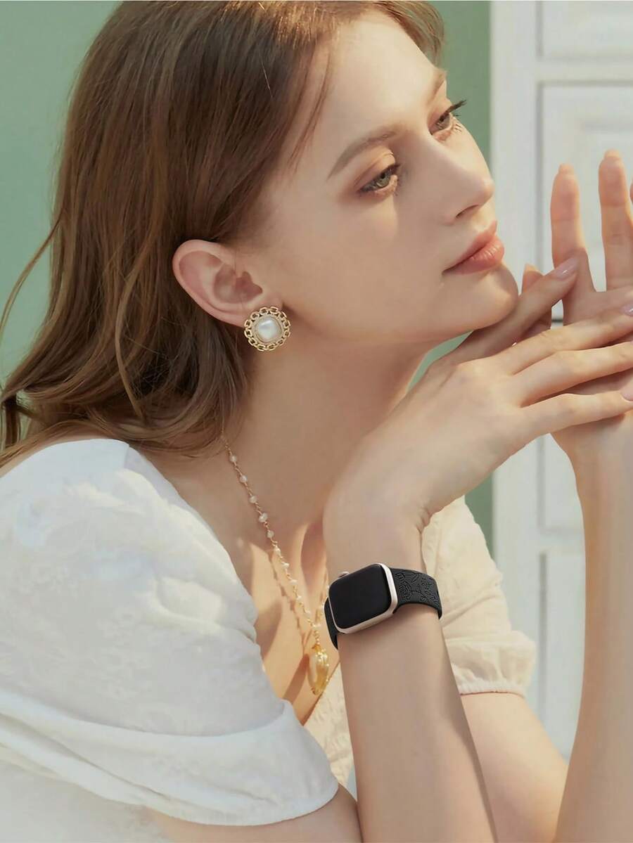 4 komada dvobojnih narukvica za sat  kompatibilnih sa Apple Watch narukvicama 49mm 46mm 45mm 44mm 42mm 41mm 40mm 38mm