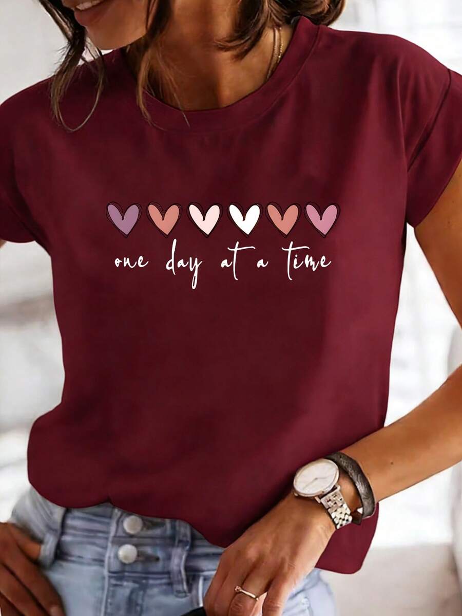 žŽenska ležerna majica kratkih rukava sa printom srca "One Day At A Time", od mekog poliestera