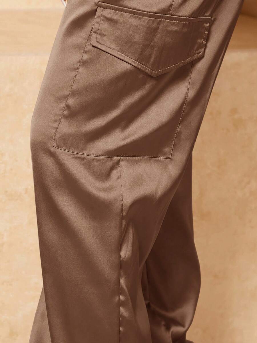 Ležerne satenske pantalone sa perticom u struku za proleće i leto