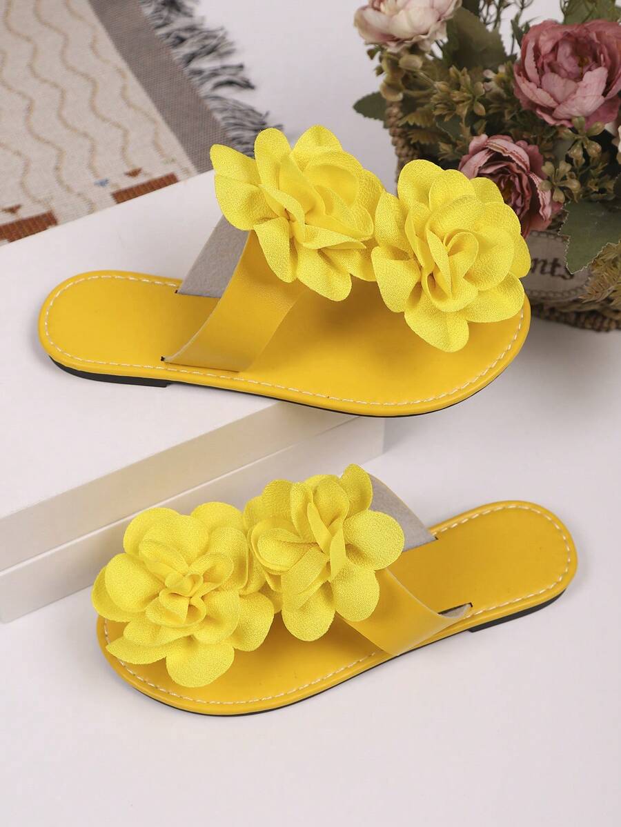 Ženske flip-flop papuče sa dekoracijom