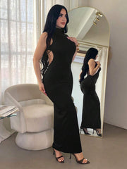 Seksi haljina bez leđa sa metalnom kopčom