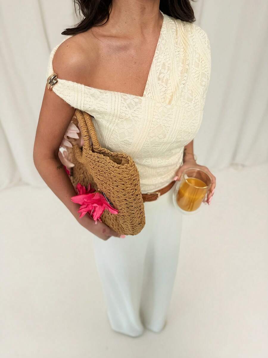 Asimetrična Uska Bela Majica, Elegantna