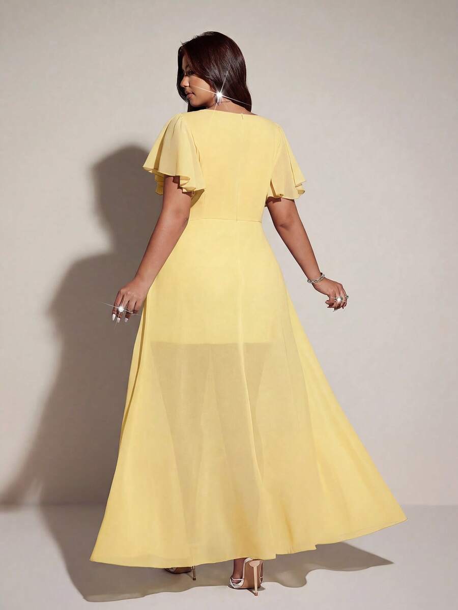 Elegantna romantična lepršava haljina za žene plus size sa V-izrezom