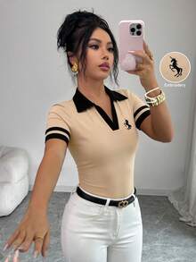 SHEIN Elenzya Women's Fashion Elegant Athletic Polo Shirt,Beige Summer Casual School Back-To-School Embroidered Horse Pattern Colorblock Half-Zip V-Neck T-Shirt