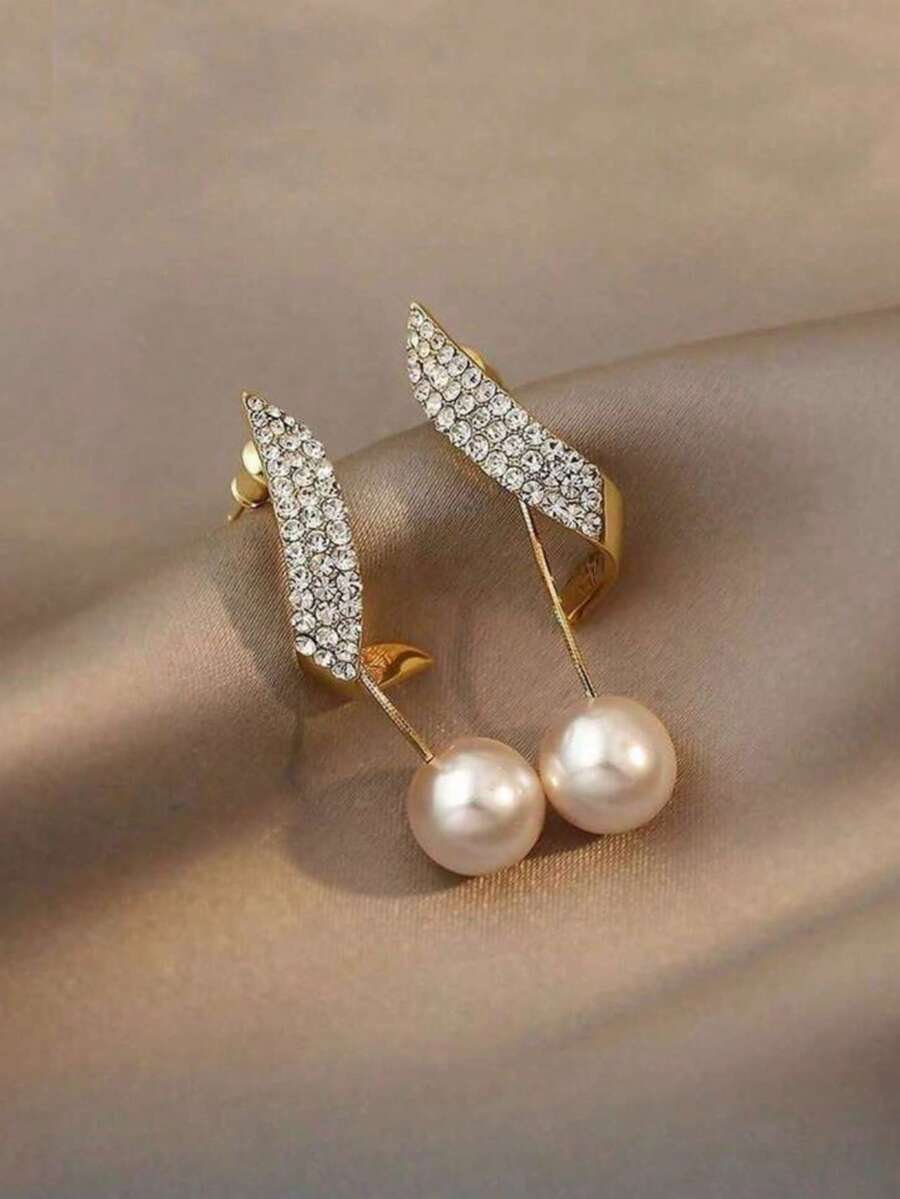 2 kom elegantne viseće minđuše sa kristalima i biserima