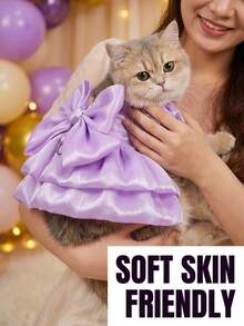 Fashionable High-Gloss Pet Dress With Romantic Puff Sleeves And Big Bow
