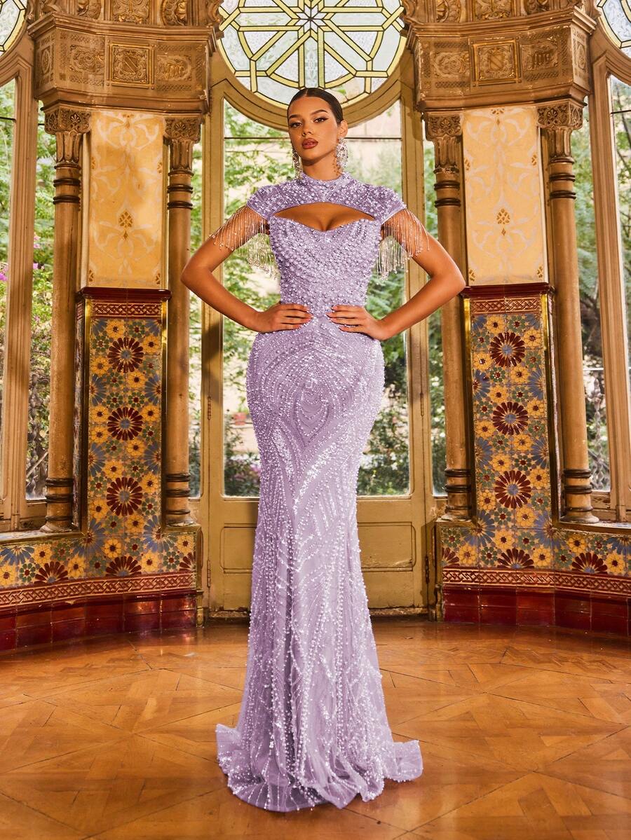 Elegantna duga ženska haljina kroja sirena, sa srcastim izrezom