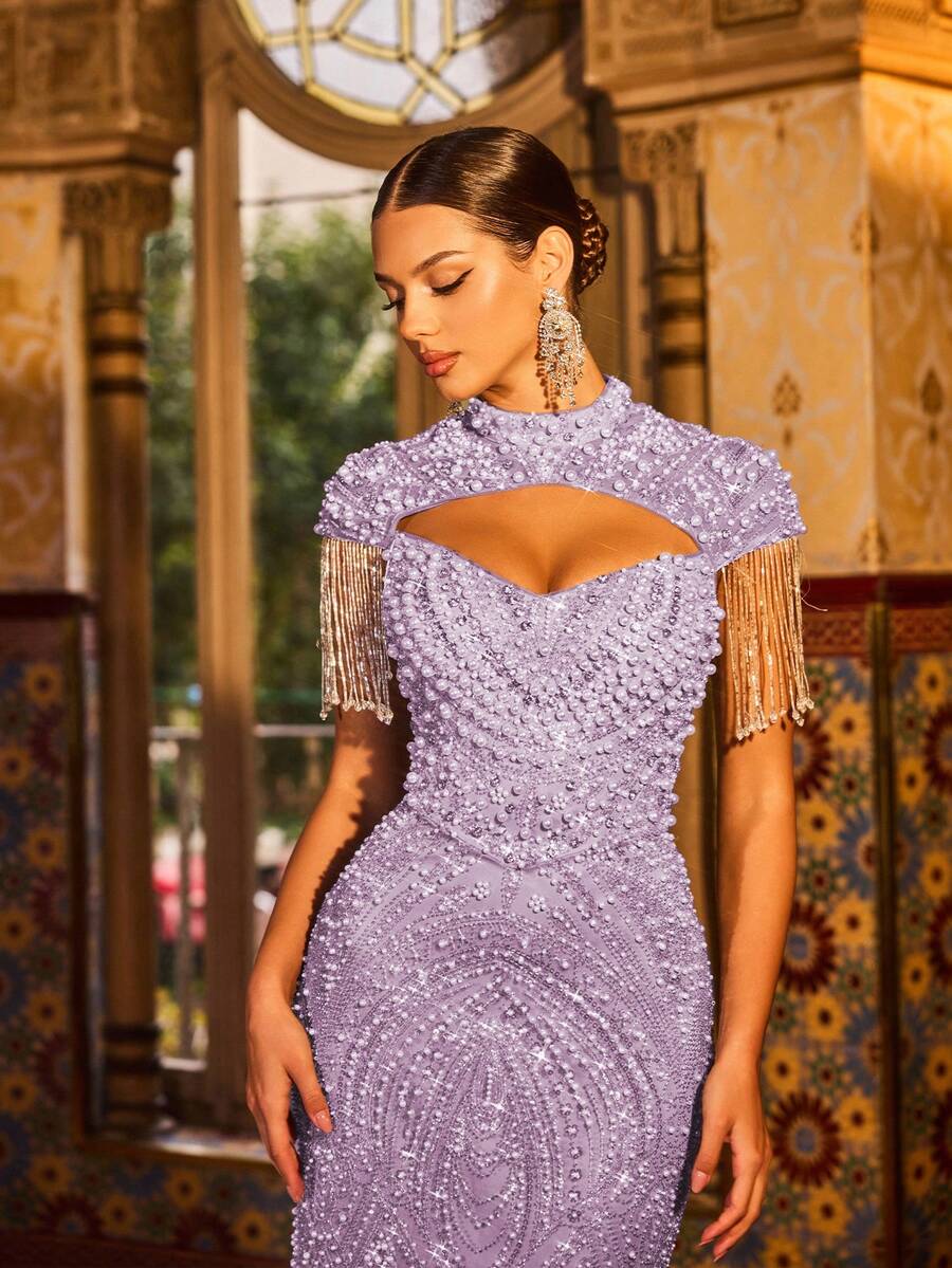 Elegantna duga ženska haljina kroja sirena, sa srcastim izrezom