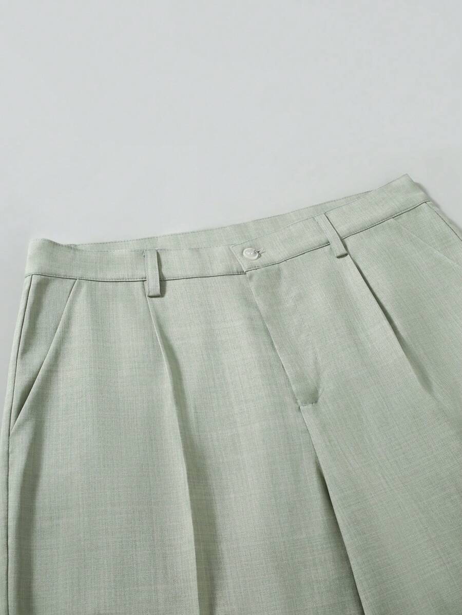Muški poslovno-ležerni komplet  sa dugim rukavima, sako na kopčanje i ležerne pantalone sa džepovima