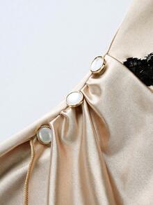 Franclia Elegant V-Neck Contrast Lace Trim Button Pleated Women T-Shirt