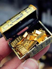 1 Set Of Mini Pirate Treasure Chest With Gold Coins And A Bar - Metal Aquarium Decorations, Fish Tank Decorations For Halloween And Christmas, Sturdy Metal Structure, Realistic Design Suitable For Aquatic Plants And Fish, Aquarium Decorations, Holiday Decorations, Decorations, Fine Craftsmanship, Aquarium Accessories, Home Decorator, Aquarium Decoration, Aquarium Set, Aquarium Accessories, Fish Decoration, Mini Model