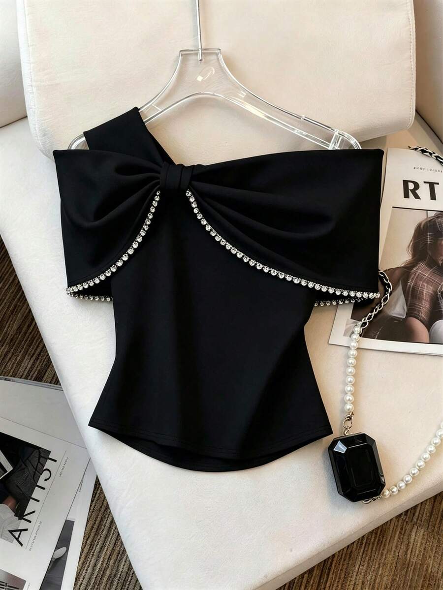 Ženski elegantni top sa kristalima i velikom mašnom