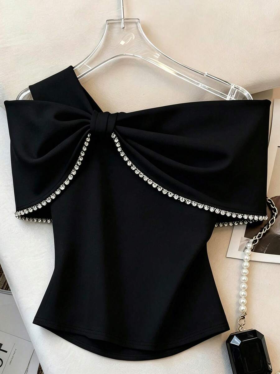 Ženski elegantni top sa kristalima i velikom mašnom