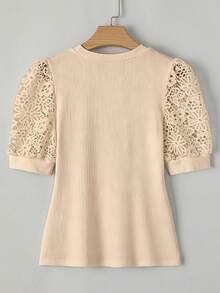 Women's Elegant Solid Color Knit Fabric Lace Patchwork Short Sleeve T-Shirt