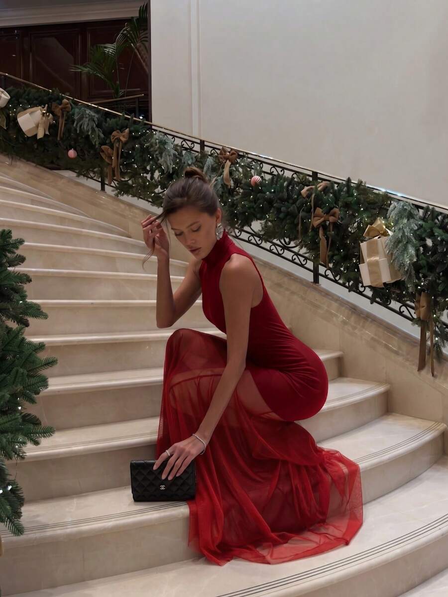 Elegantna haljina od pletene tkanine jednobojna / proleće i jesen