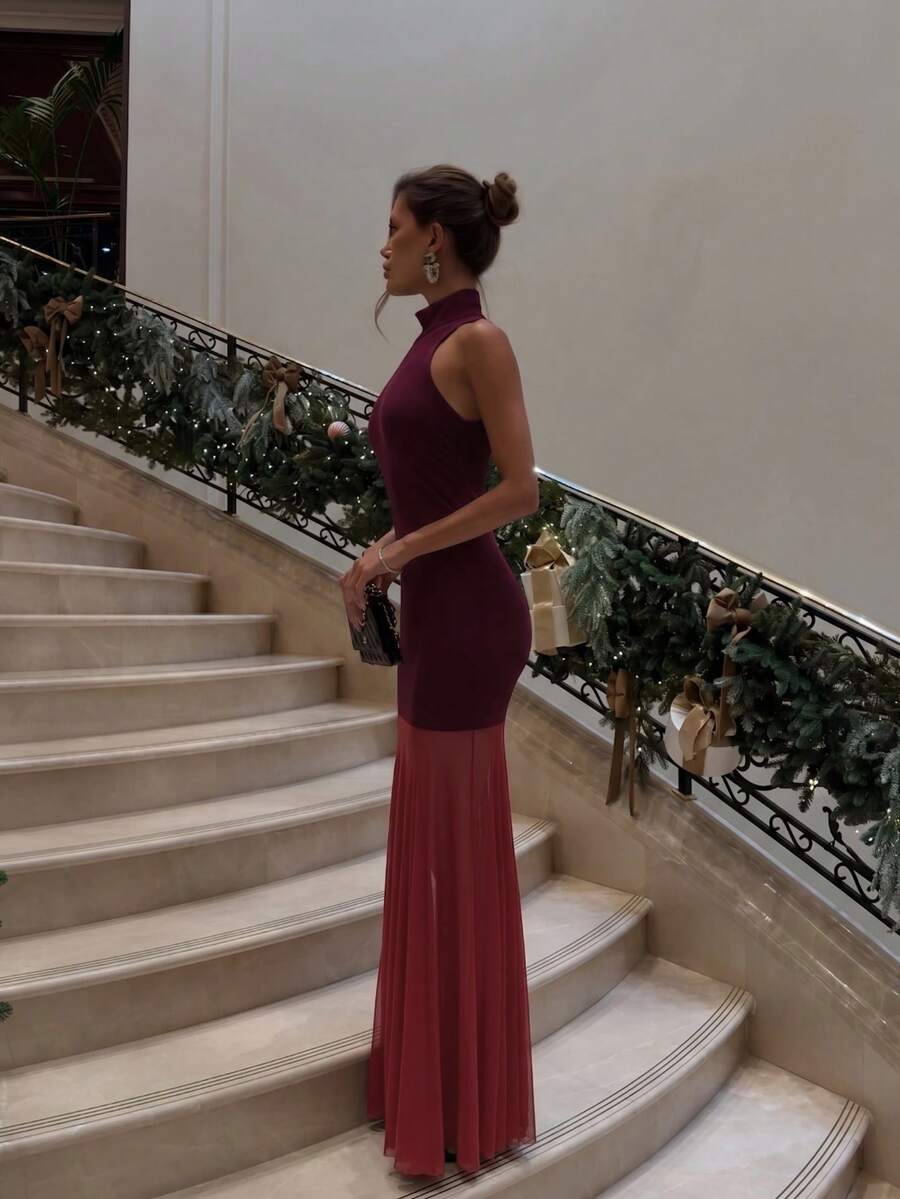 Elegantna haljina od pletene tkanine jednobojna / proleće i jesen