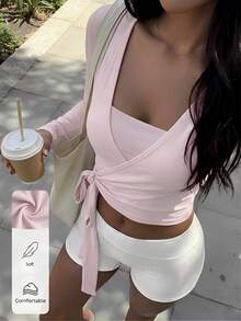 FavEase Women Light Pink V-Neck Long Sleeve Cropped Tight T-Shirt,Highly Elastic Soft Wrap Yoga Fitness Sports Top,Minimalist Summer Casual Brunch Essential