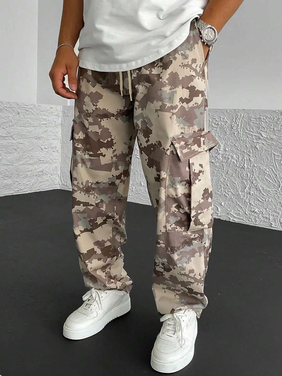 Muške cargo pantalone ravnog kroja, široke, sa kamuflažnim printom