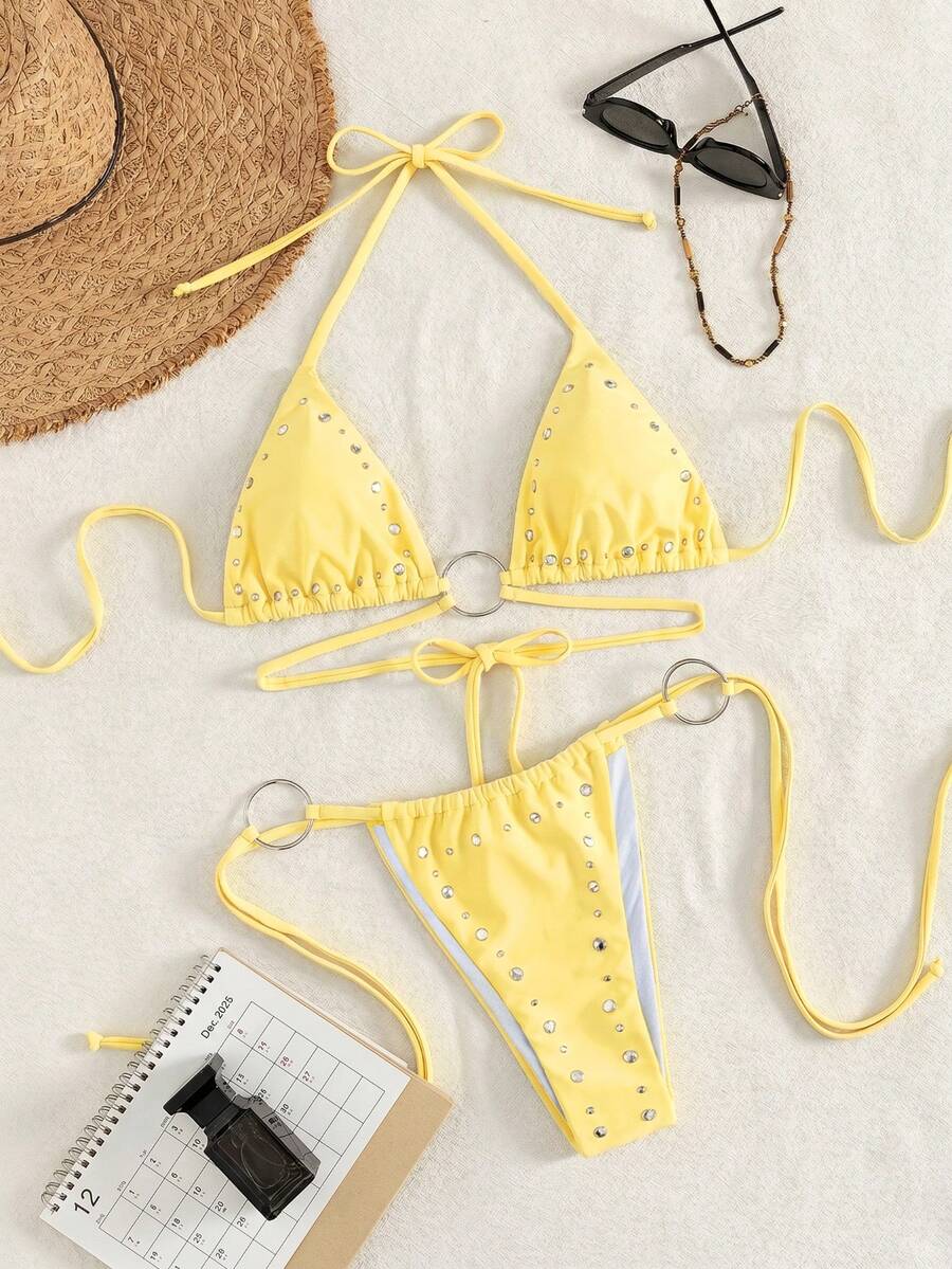 Jednobojni sjajni bikini sa dekoracijom