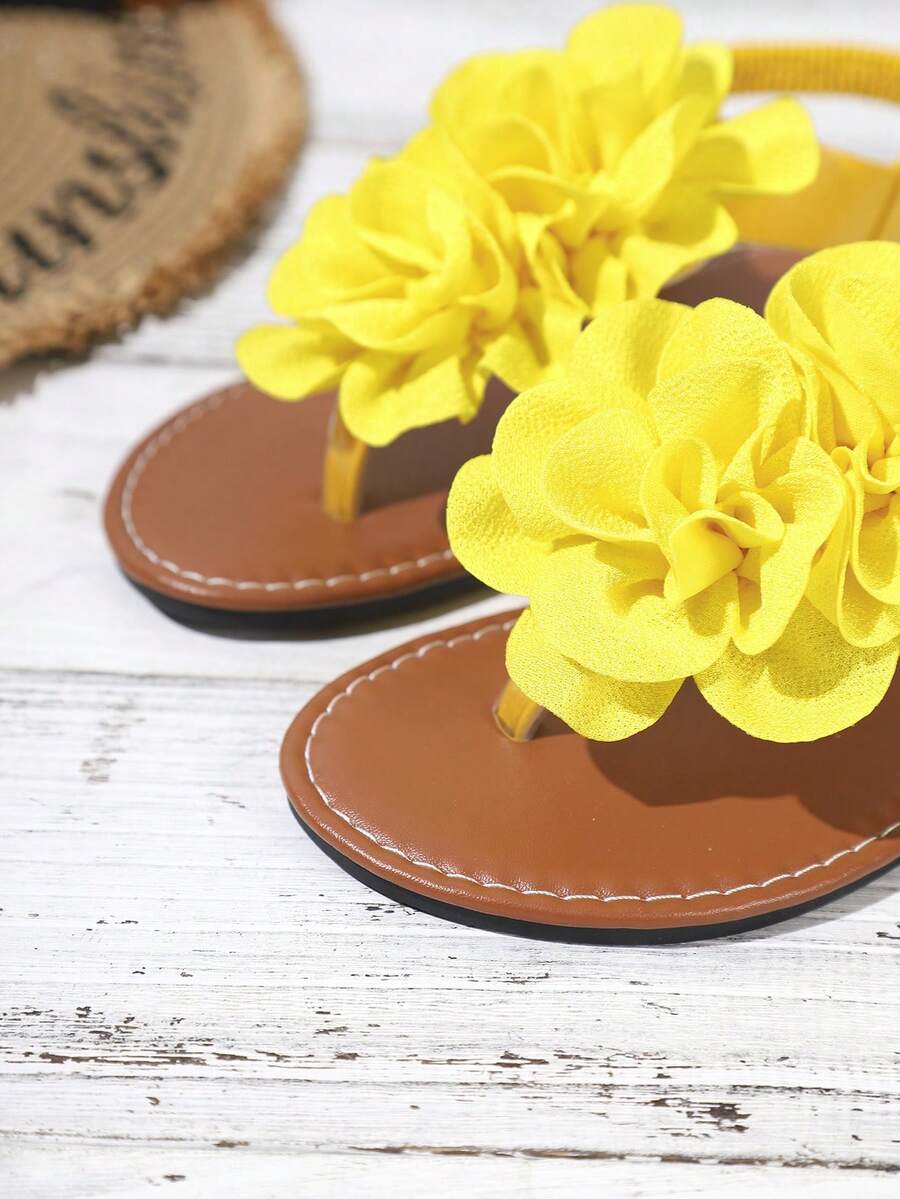Ženske flip-flop papuče sa dekoracijom