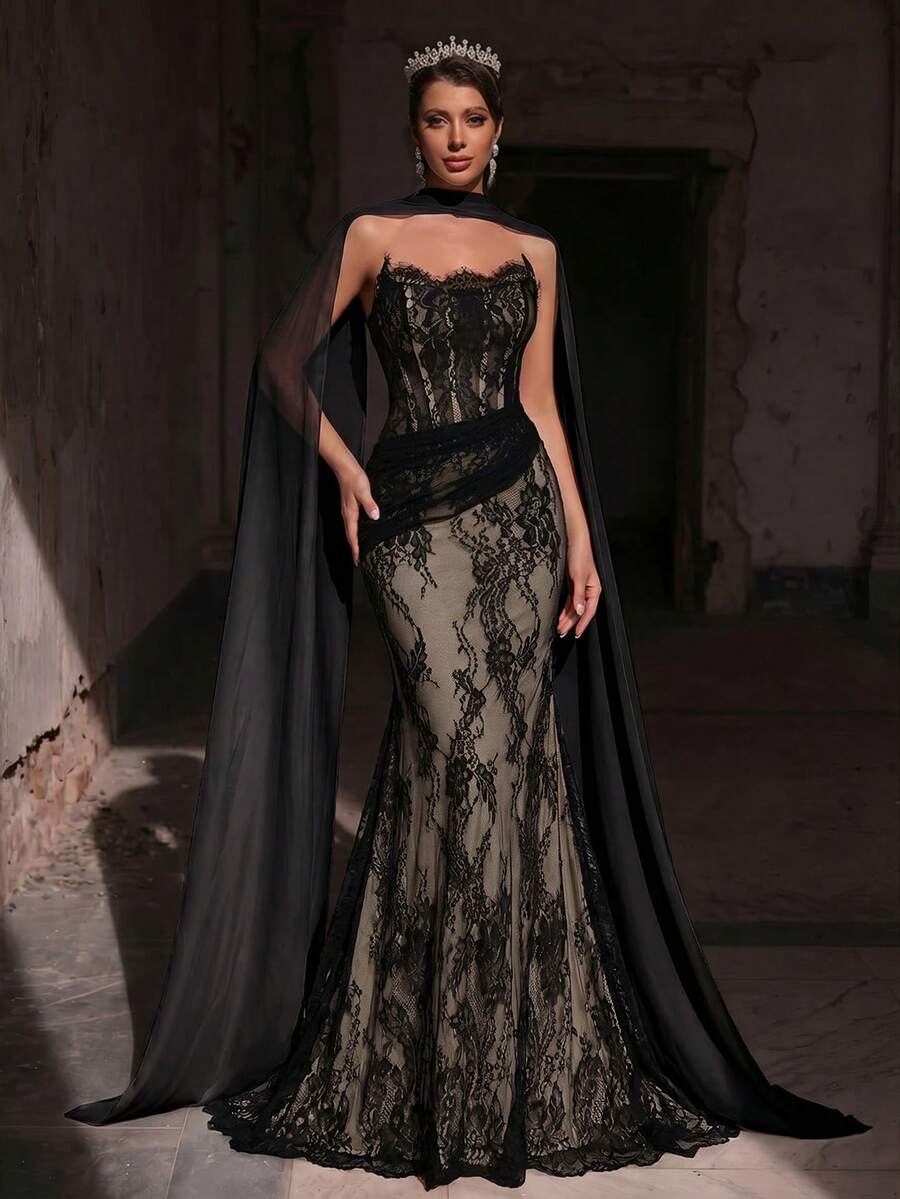 Elegantna bela  venčanica, luksuzna rastegljiva čipkana naborana