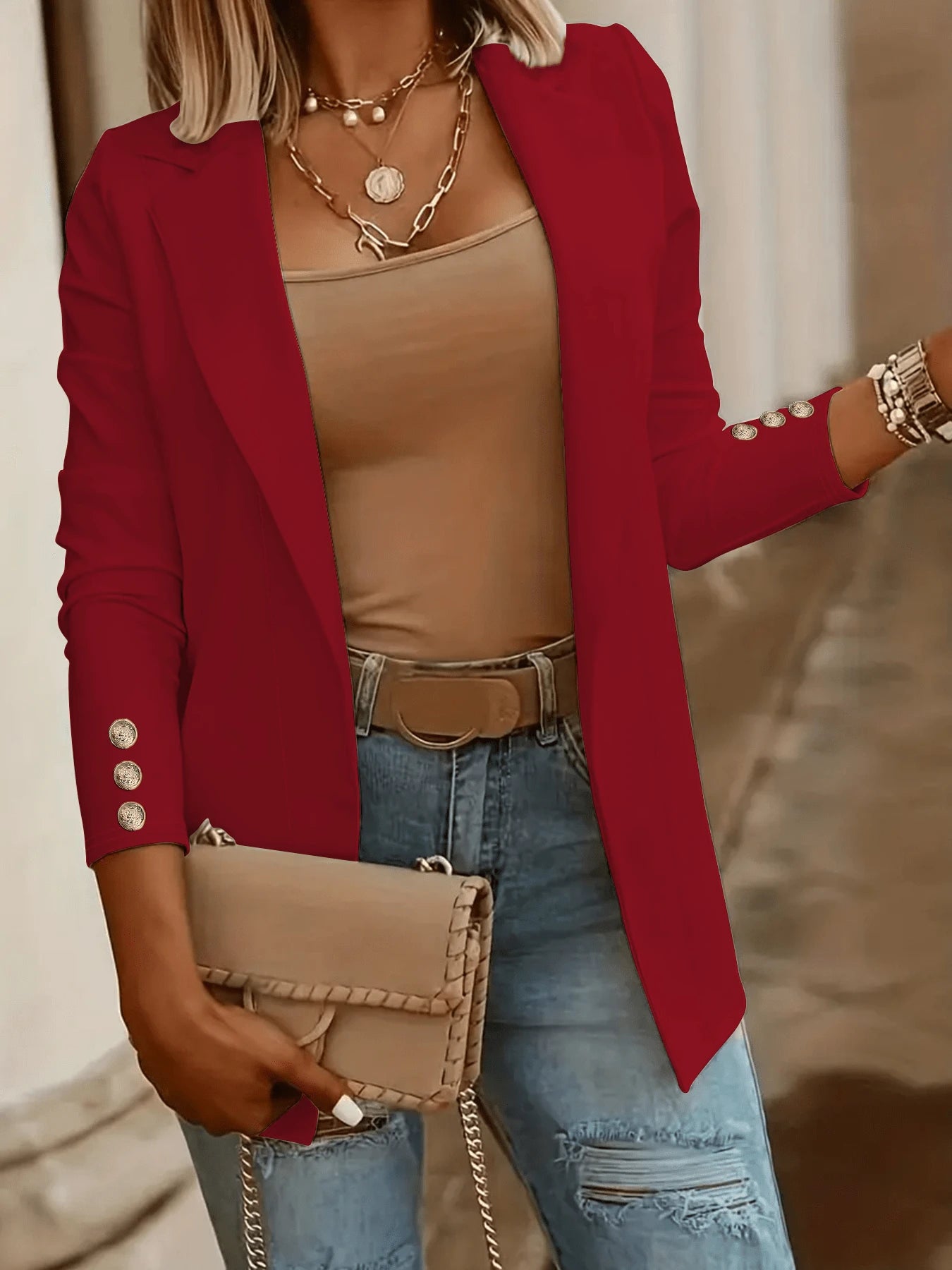 Elegantna ženska bluza s kragnom i dugim rukavima