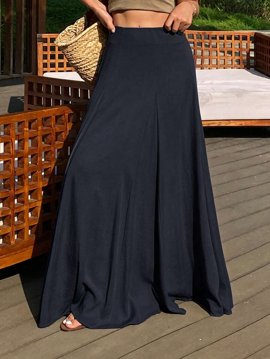 Ženska duga suknja u kišobran kroju, široka, jednobojna, elegantna