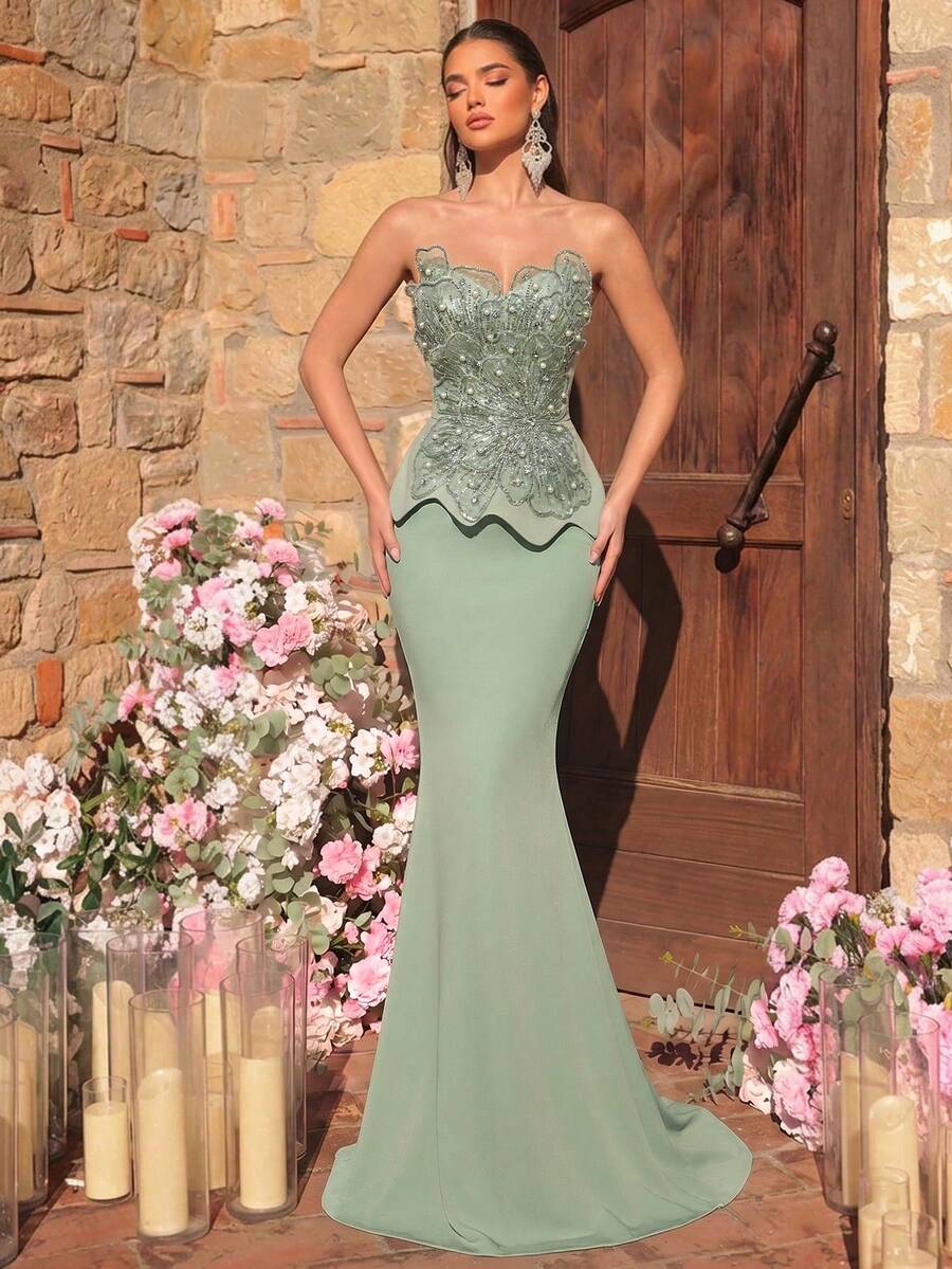 Elegantna luksuzna haljina od rastegljivog materijala sa perlicama