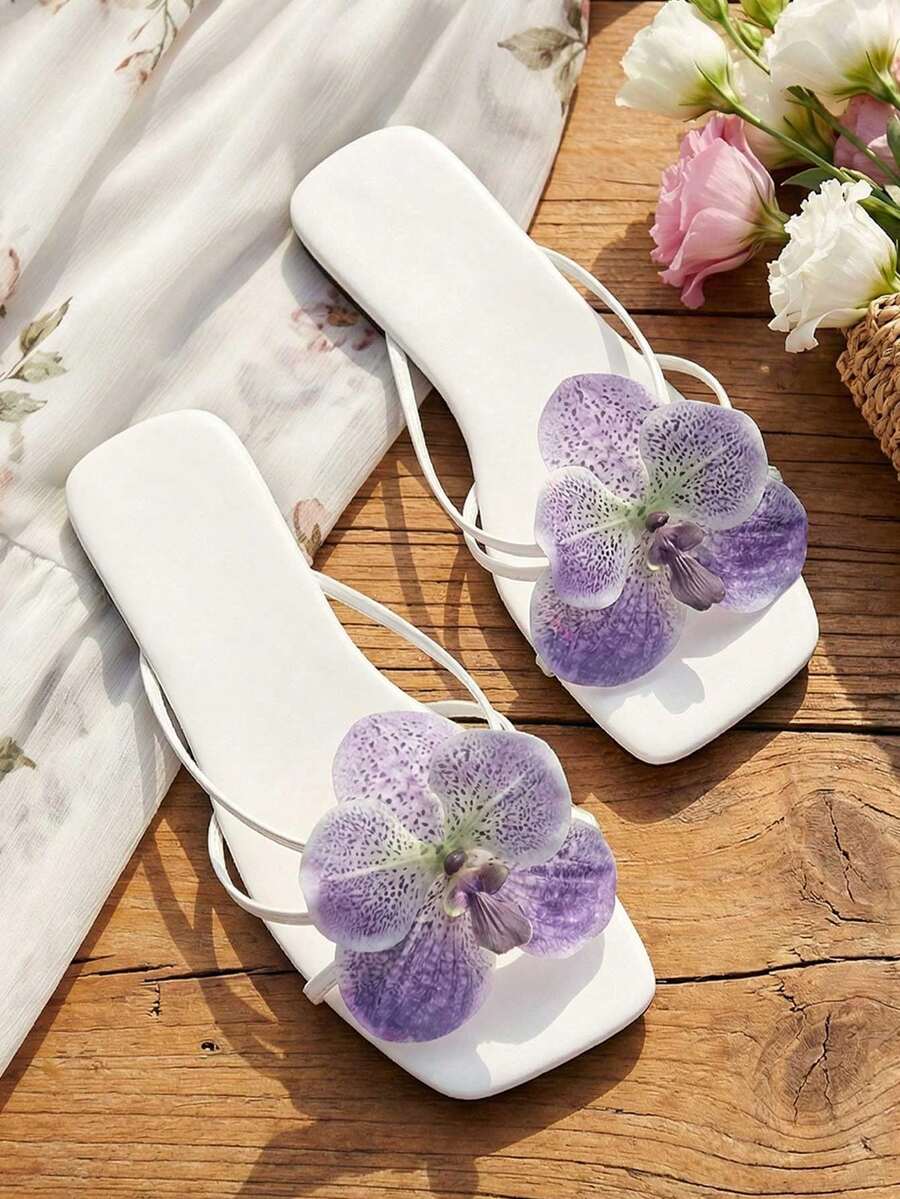 Ženske  sandale sa 3D cvetnim dekorom