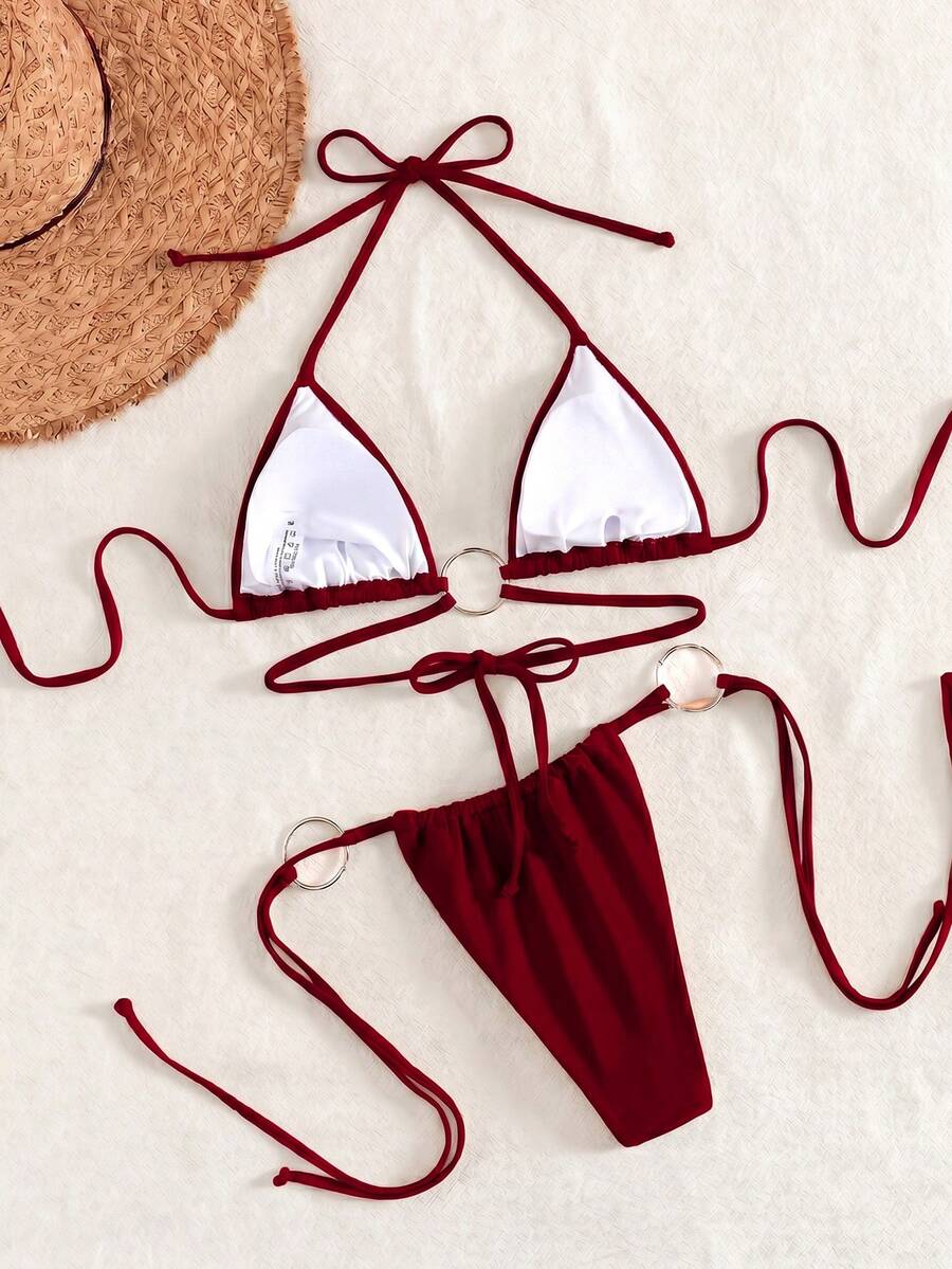Jednobojni sjajni bikini sa dekoracijom