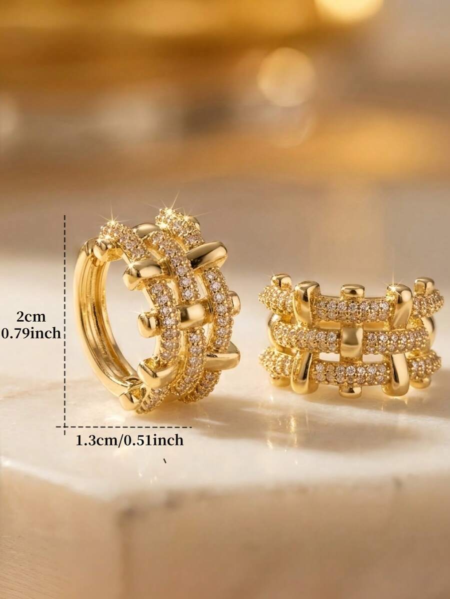 1 par elegantnih pozlaćenih minđuša sa kubičnim cirkonom