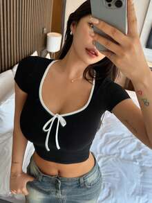 DAZY Women's Fashionable Minimalist Contrast Trim Front Tie Fitted Short Sleeve T-Shirt, Summer Petite
