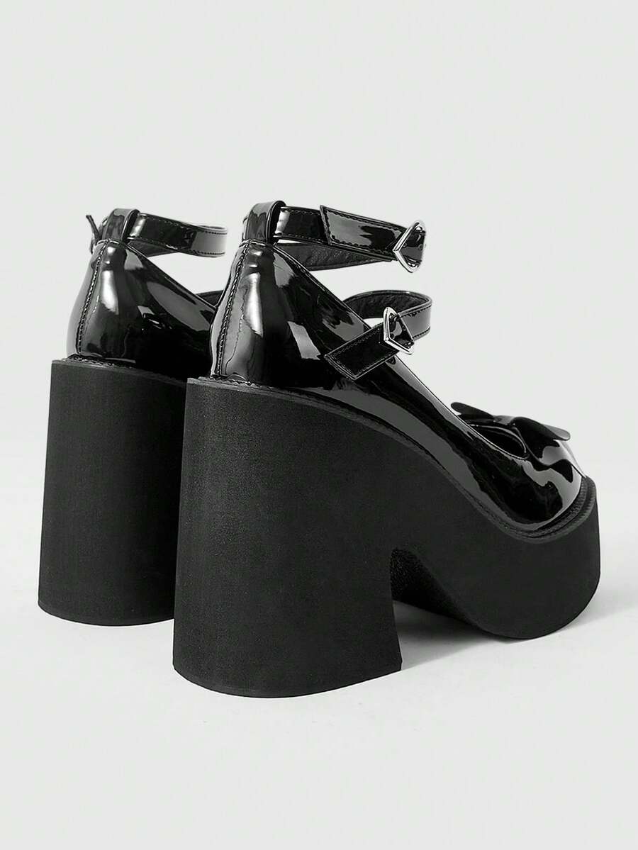 Goth  Mary Jane Debela Peta