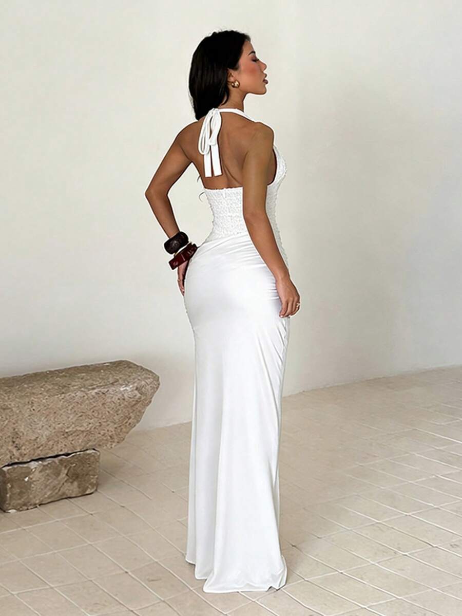 Elegantna Letnja Čipkana Haljina sa Halter Ovratnikom