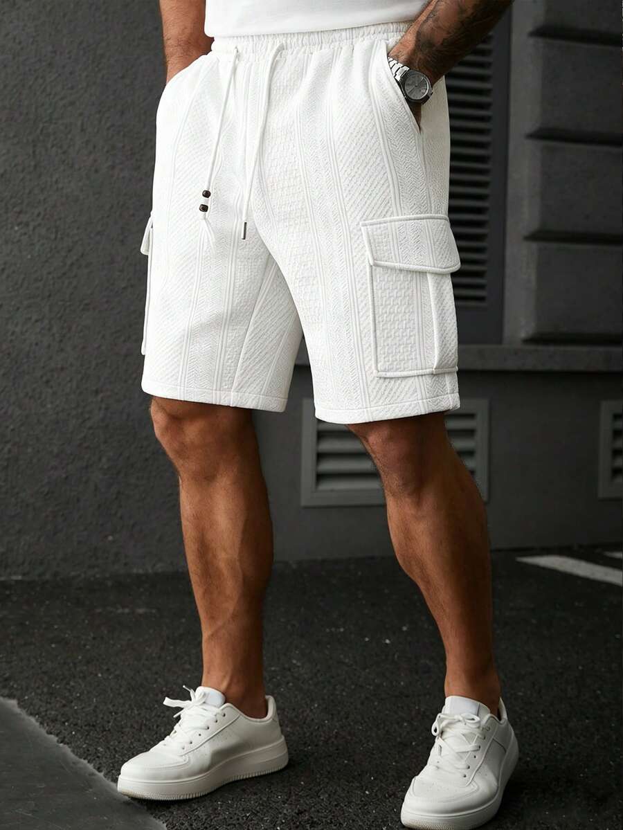 Muške letnje ležerne kratke pantalone sa teksturiranim materijalom i pertlom u struku