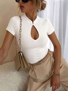 Sexy Solid Color Hollow Out Fitted Crop Top, Summer White