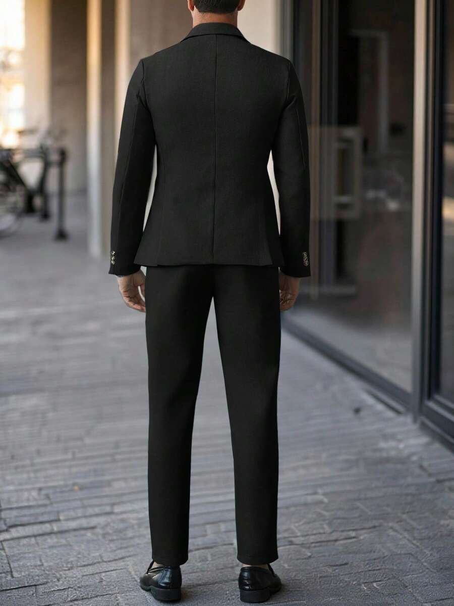 Muški formalni komolet od dva dela sa sako i pantalonama u jednoj boji, slim fit